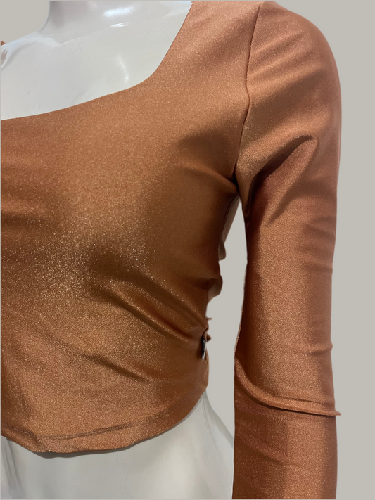 CROPPED METALLIC CARAMEL