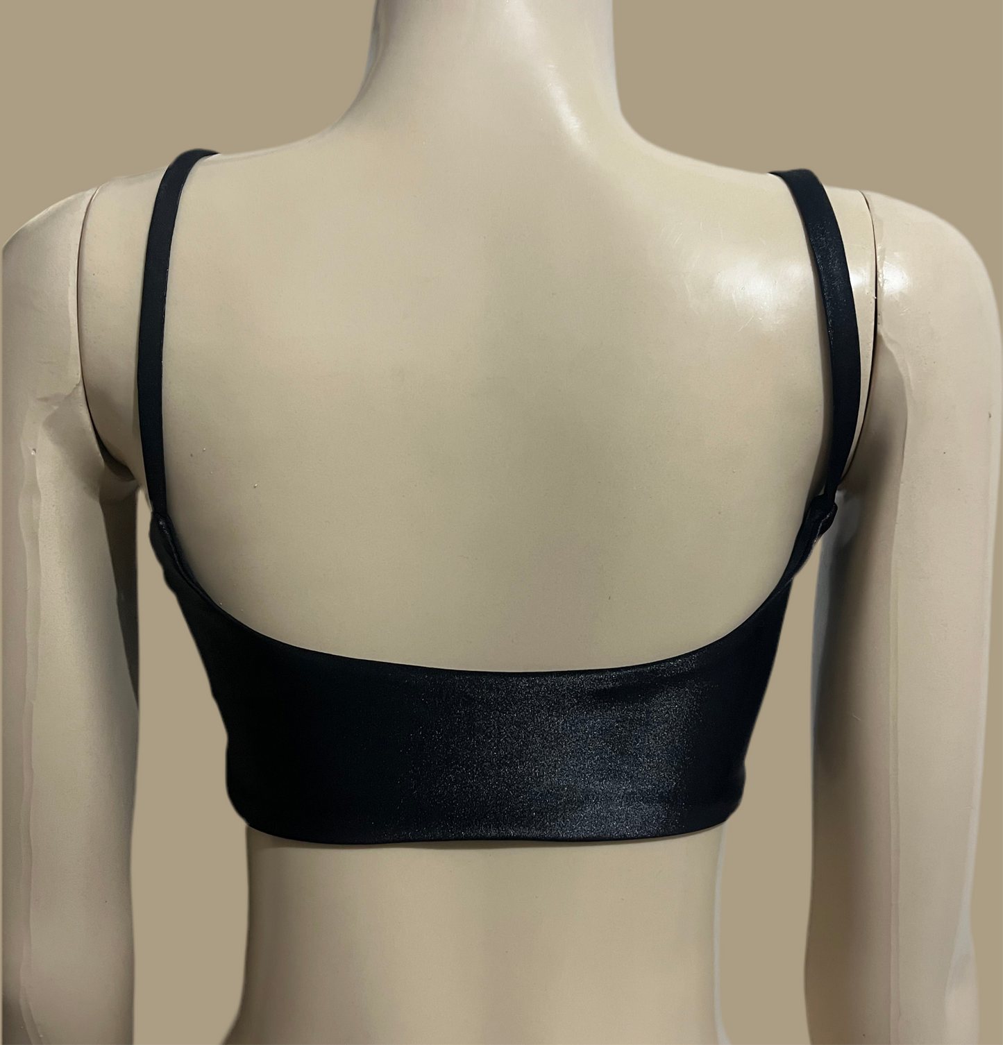 Top basic lustrous black