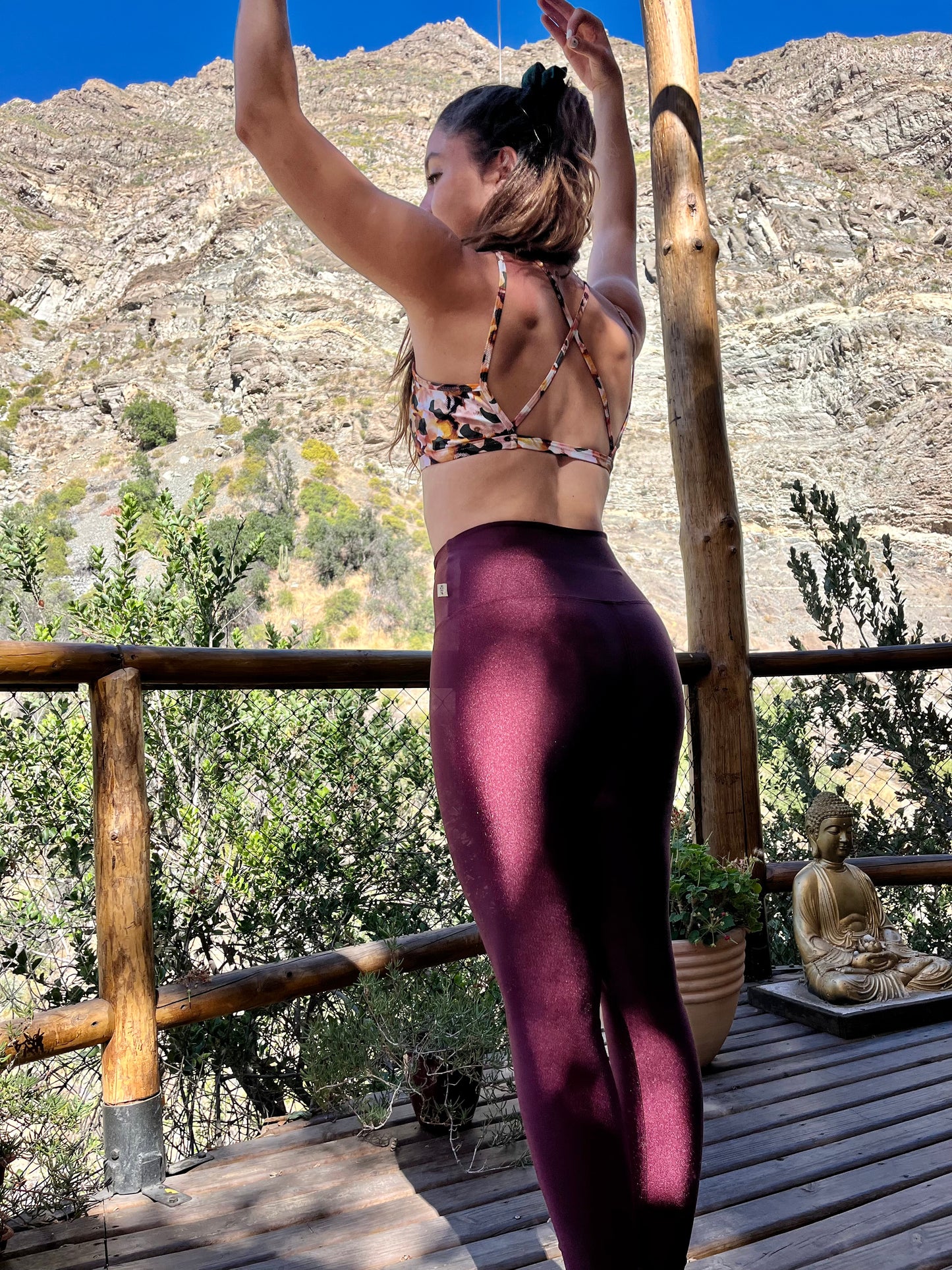 LEGGS METALLIC DARK CHERRY