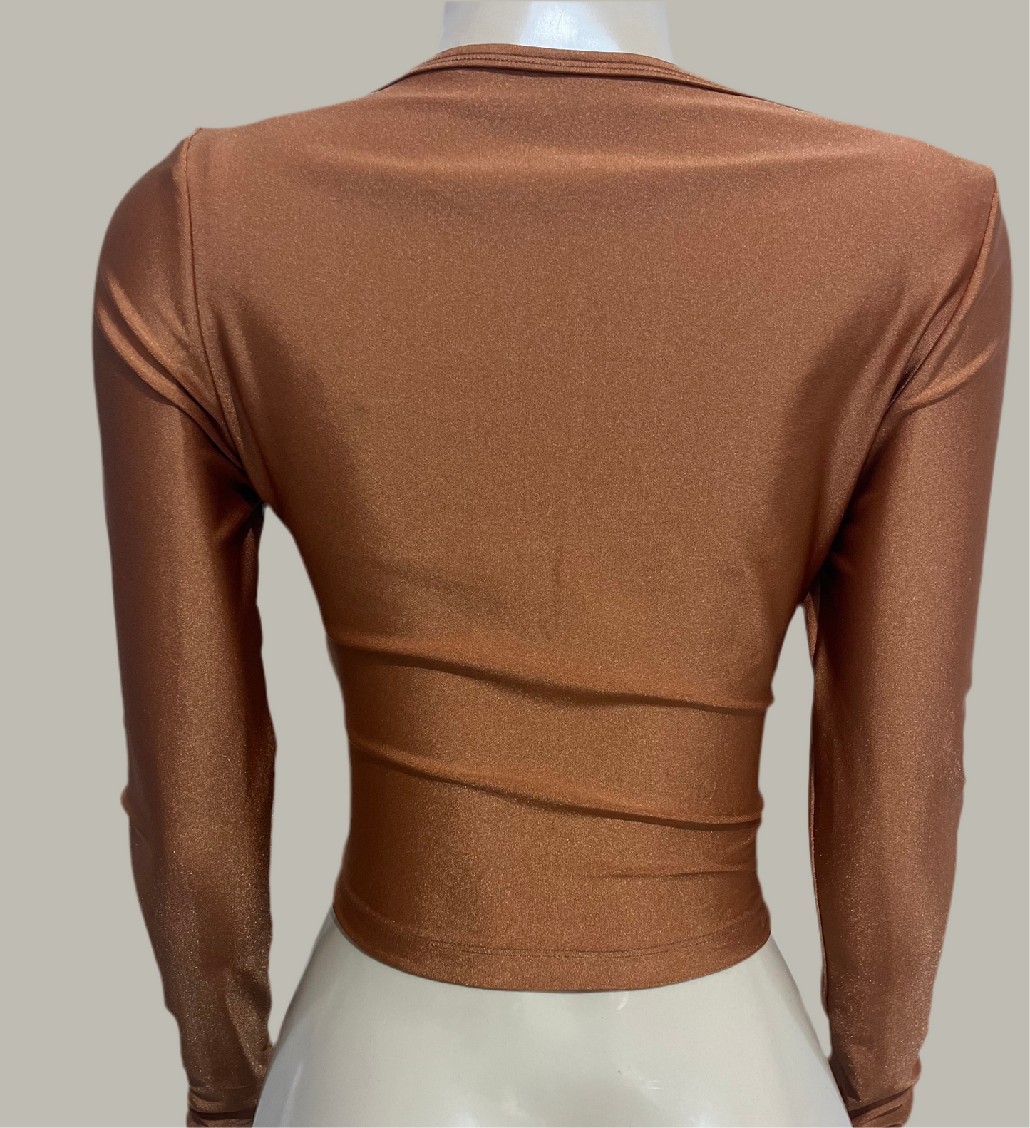 CROPPED METALLIC CARAMEL