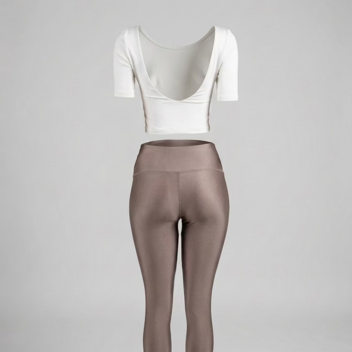 CROPPED CUADRADO MANGA 3/4 PERLA
